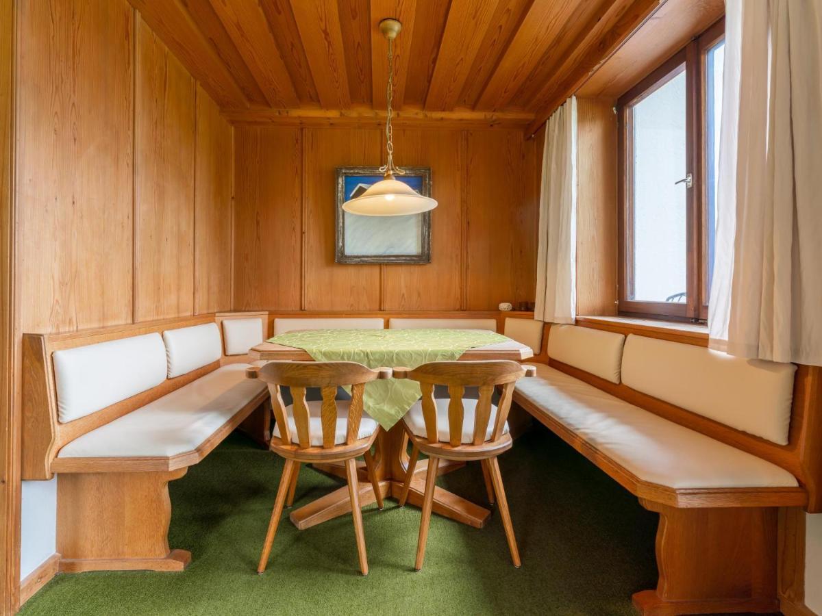 Katharina Apartment Brixen im Thale Luaran gambar