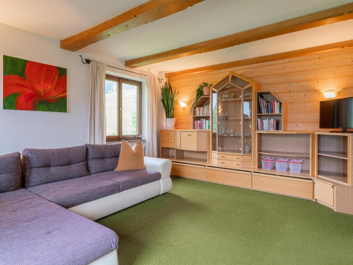 Katharina Apartment Brixen im Thale Luaran gambar