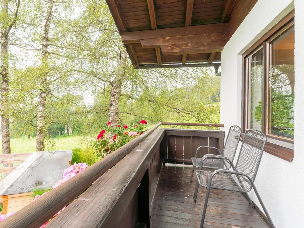 Katharina Apartment Brixen im Thale Luaran gambar