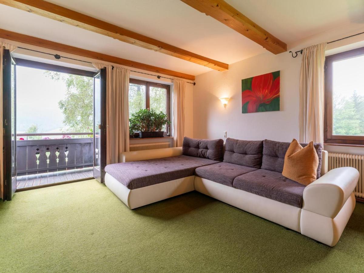 Katharina Apartment Brixen im Thale Luaran gambar