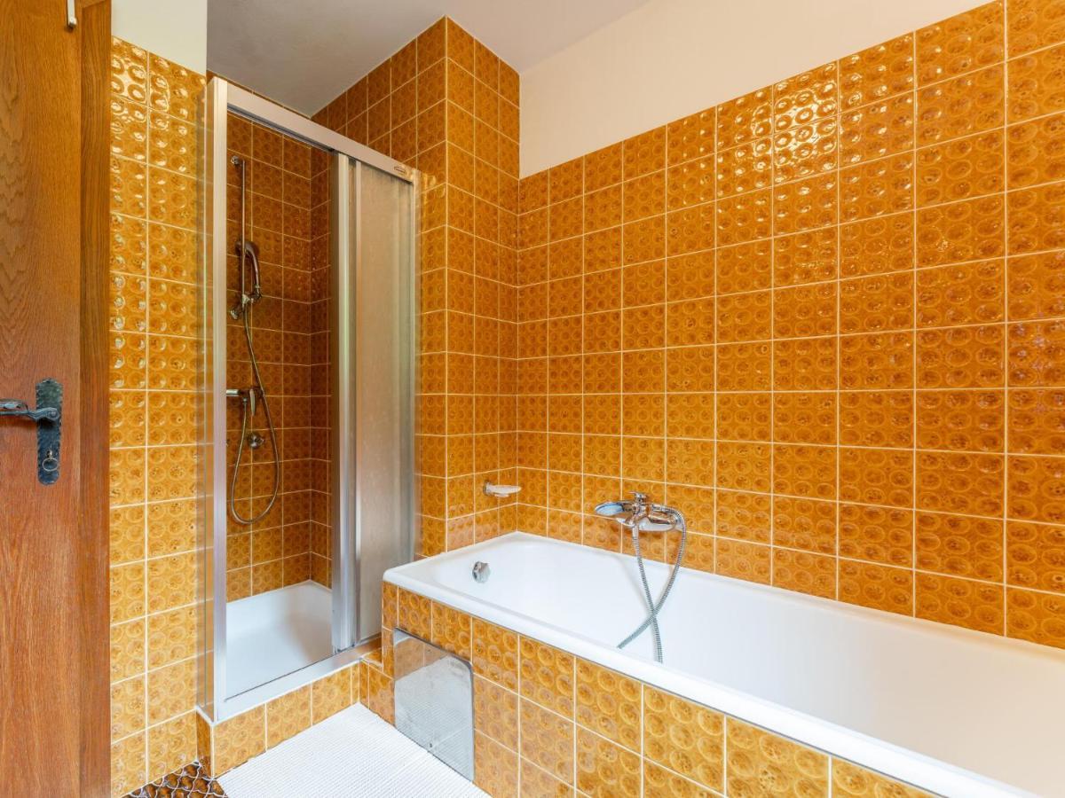 Katharina Apartment Brixen im Thale Luaran gambar